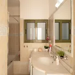 3bd In The Center - Self Check In Patras