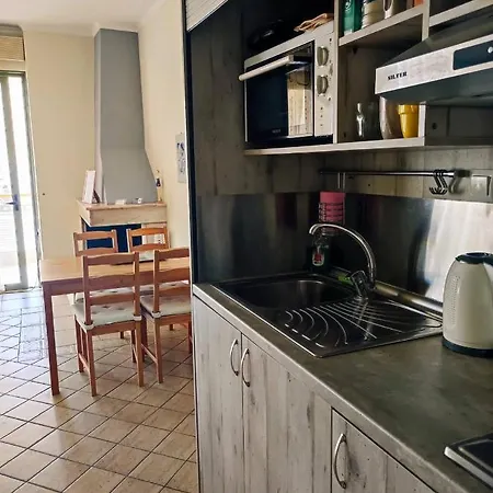 3bd In The Center - Self Check In *