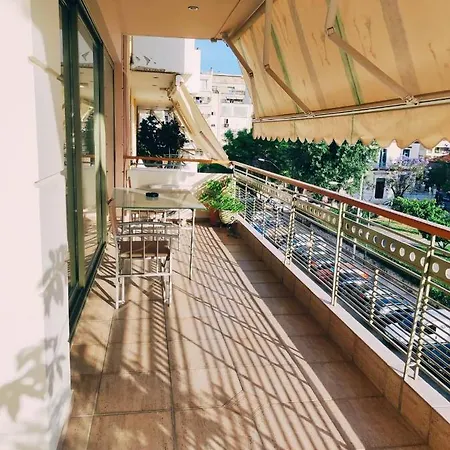 3bd In The Center - Self Check In Appartement Patras