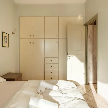 3bd In The Center - Self Check In Apartmán Patras