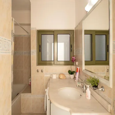 3bd In The Center - Self Check In Patras