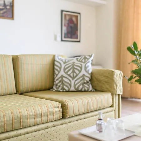 3bd In The Center - Self Check In