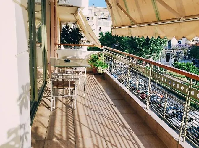 3bd In The Center - Self Check In Apartamento Patras