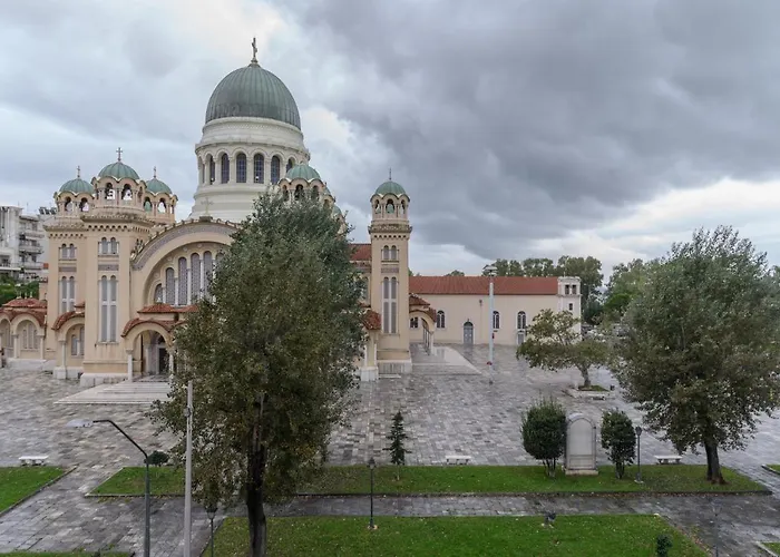 3bd In The Center - Self Check In Apartamento Patras