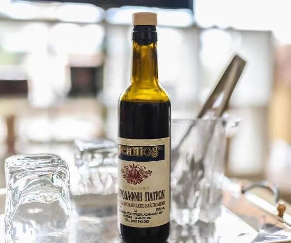 3bd In The Center - Self Check In Apartamento Patras